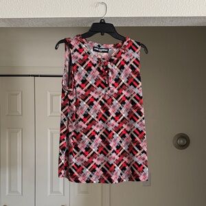 Karl Lagerfeld Sleeveless Geometric Print Top in Red, Black, White